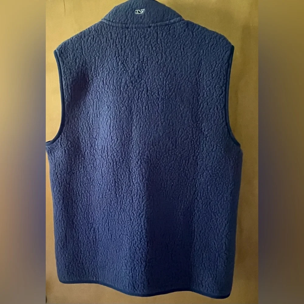 VINEYARD VINES LADIES NAVY SLEEVELESS VEST,  SIZE M - Picture 3 of 3